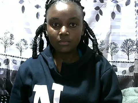Snapshot of Sweet_kelsiey chatting on 02-05-25, 01:22 Sweet kelsiey online show from 02-05-25, 01:22