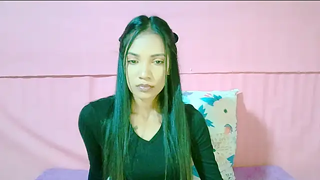 Snapshot of 1SweetIndian chatting on 05-07-26, 10:20 1SweetIndian online show from 05-07-26, 10:20