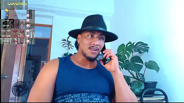 Snapshot of yosoy_enzo2020 chatting on 01-21-25, 09:36 yosoy enzo2020 online show from 01-21-25, 09:36