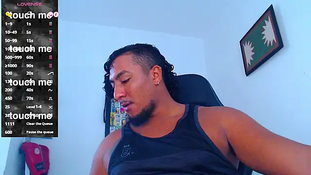 Snapshot of yosoy_enzo2020 chatting on 10-03-25, 05:10 yosoy enzo2020 online show from 10-03-25, 05:10