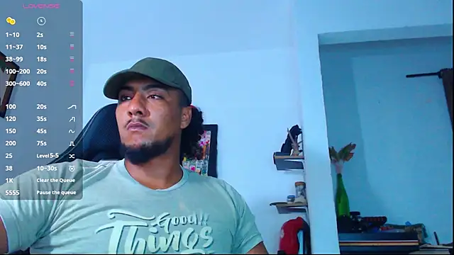 Snapshot of yosoy_enzo2020 chatting on 10-17-25, 03:20 yosoy enzo2020 online show from 10-17-25, 03:20