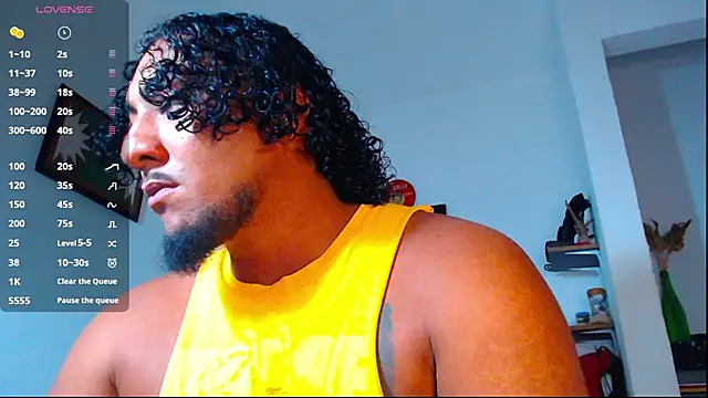 Snapshot of yosoy_enzo2020 chatting on 10-18-25, 02:58 yosoy enzo2020 online show from 10-18-25, 02:58