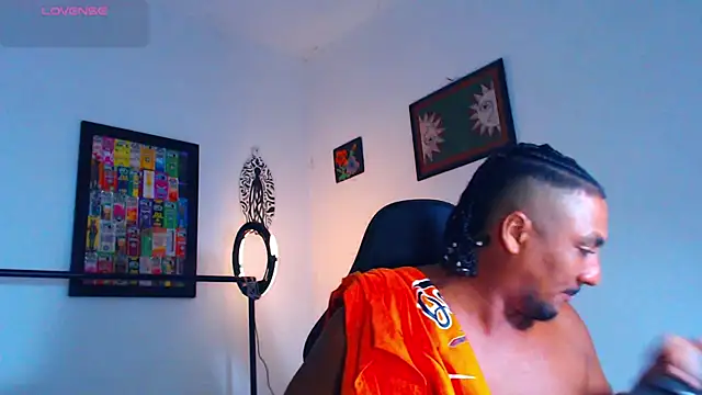 yosoy enzo2020 online show from 05-12-26, 03:14