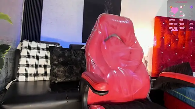 paulinasaeEnz online show from 03-06-26, 01:40