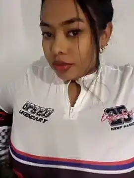 Snapshot of PUSHYLATE chatting on 02-17-25, 03:36 PUSHYLATE online show from 02-17-25, 03:36