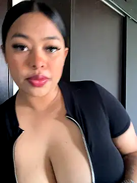 Snapshot of PUSHYLATE chatting on 09-13-25, 02:17 PUSHYLATE online show from 09-13-25, 02:17