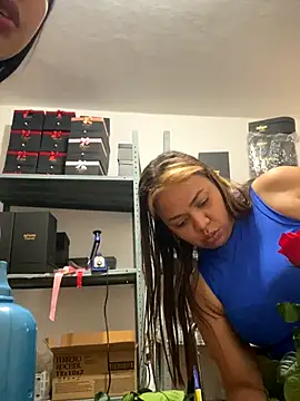 Snapshot of PUSHYLATE chatting on 09-16-25, 04:19 PUSHYLATE online show from 09-16-25, 04:19