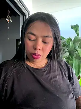 Snapshot of PUSHYLATE chatting on 11-02-25, 09:28 PUSHYLATE online show from 11-02-25, 09:28