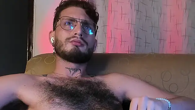 Snapshot of axel_giracr chatting on 02-24-25, 11:09 axel giracr online show from 02-24-25, 11:09