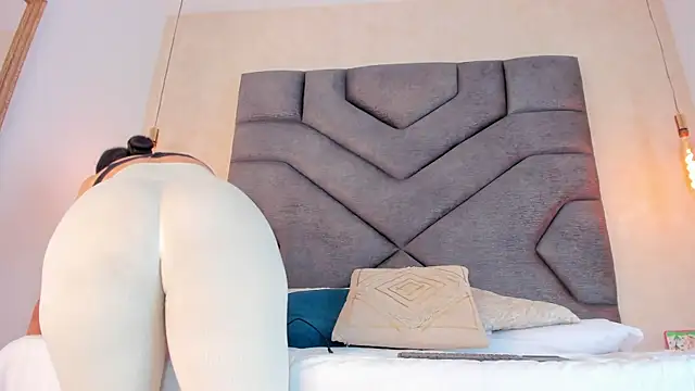 Liinda Saenz online show from 01-15-26, 11:26