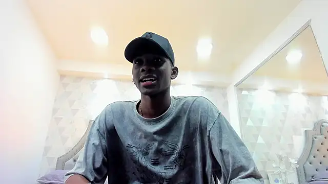 JacksonMuller  online show from 01-17-25, 03:22