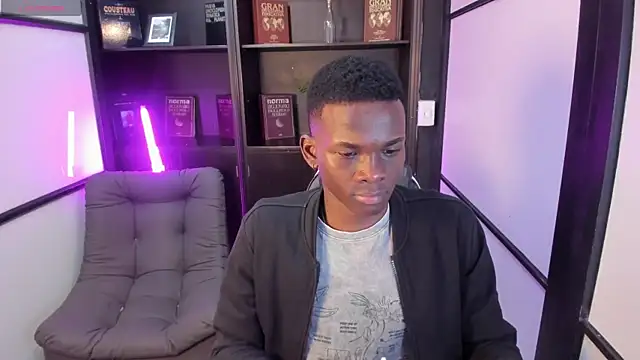 JacksonMuller  online show from 11-05-25, 01:33