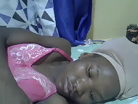 Snapshot of just_nala chatting on 02-28-25, 07:58 just nala online show from 02-28-25, 07:58