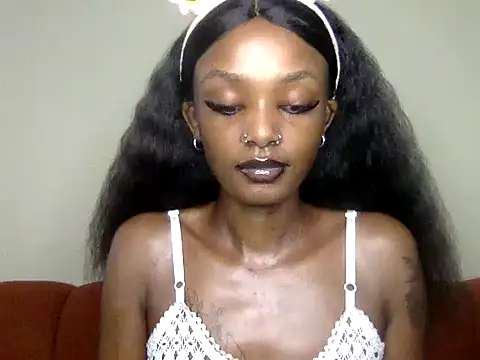 Snapshot of mavelous_mia chatting on 06-25-26, 07:57 mavelous mia online show from 06-25-26, 07:57