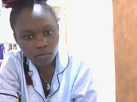 Snapshot of tanishacute chatting on 12-12-24, 08:10 tanishacute online show from 12-12-24, 08:10