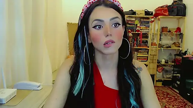 Sophie Fantasys online show from 12-04-25, 01:59