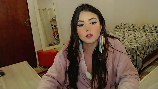Sophie Fantasys online show from 07-30-26, 04:11