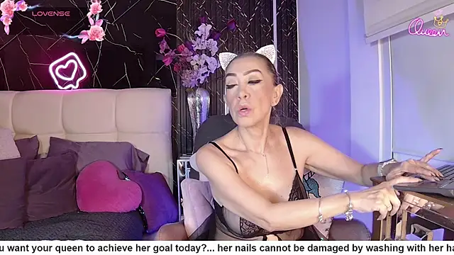 EvelinaGrey online show from 05-18-26, 04:18