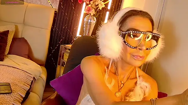 EvelinaGrey online show from 07-20-26, 10:50