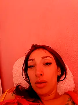 Anniespears online show from 03-06-26, 09:33