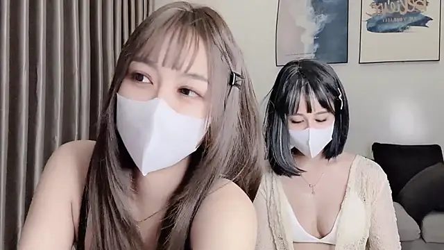 Snapshot of Mono-Stewardesss chatting on 10-05-25, 03:54 Mono-Stewardesss online show from 10-05-25, 03:54