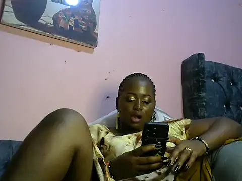 Snapshot of slender-qwene chatting on 01-16-26, 08:13 slender-qwene online show from 01-16-26, 08:13