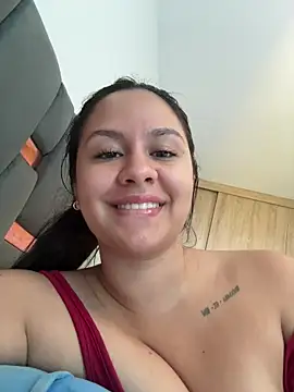 Snapshot of KattyPortman chatting on 01-18-26, 07:06 KattyPortman online show from 01-18-26, 07:06