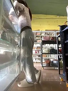 Snapshot of Rosa_998 chatting on 01-07-26, 01:19 Rosa 998 online show from 01-07-26, 01:19