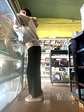 Snapshot of Rosa_998 chatting on 01-14-26, 02:06 Rosa 998 online show from 01-14-26, 02:06