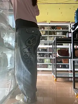 Snapshot of Rosa_998 chatting on 03-13-26, 12:50 Rosa 998 online show from 03-13-26, 12:50