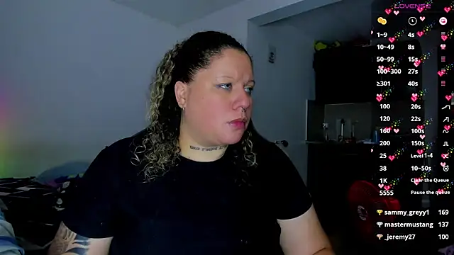 Snapshot of mariana_maze chatting on 02-02-25, 04:32 mariana maze online show from 02-02-25, 04:32