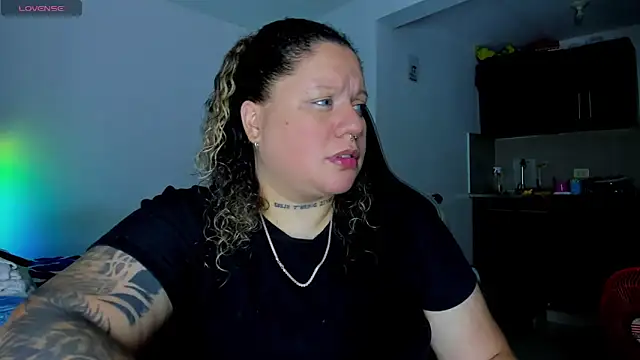 Snapshot of mariana_maze chatting on 02-03-25, 07:51 mariana maze online show from 02-03-25, 07:51