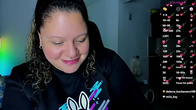 Snapshot of mariana_maze chatting on 02-04-25, 05:31 mariana maze online show from 02-04-25, 05:31