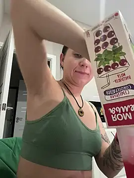 ellie ssexy online show from 12-21-24, 04:52