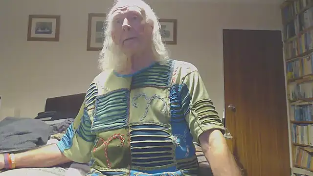 WaverlyKernow online show from 03-05-26, 05:53