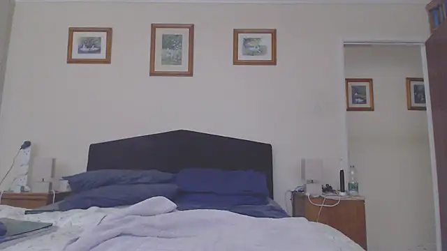Snapshot of WaverlyKernow chatting on 07-12-26, 05:59 WaverlyKernow online show from 07-12-26, 05:59