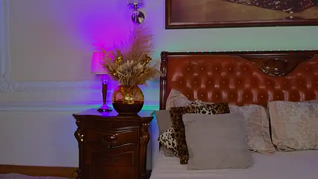 Real Tini online show from 11-08-25, 06:13