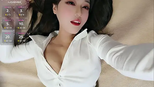 Ti amo UU online show from 10-25-25, 05:26