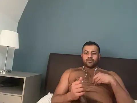 bbbokfrew online show from 01-26-25, 01:36