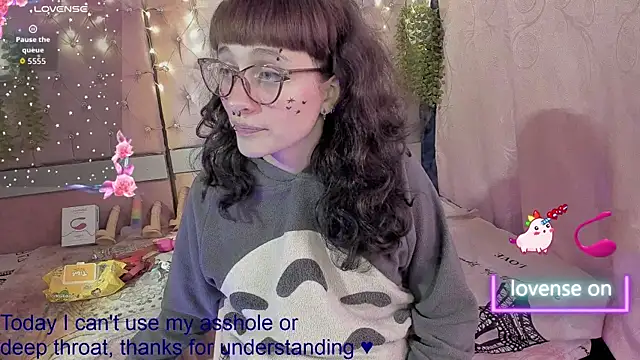 neeko princes online show from 07-28-26, 03:21