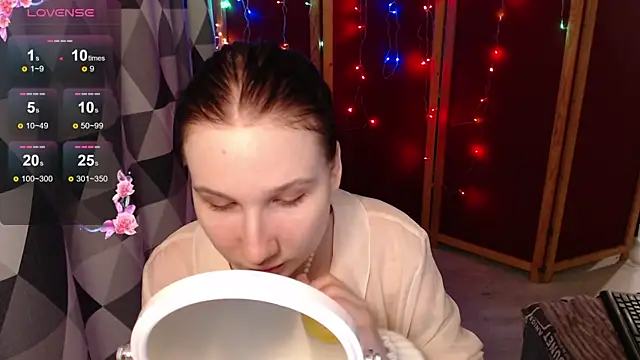 Snapshot of Emma_and_Tyller chatting on 12-24-24, 12:00 Emma and Tyller online show from 12-24-24, 12:00