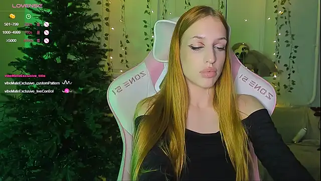 Snapshot of Anice_ chatting on 12-19-25, 10:17 Anice online show from 12-19-25, 10:17