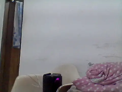 Snapshot of mariy_ chatting on 02-01-26, 01:48 mariy online show from 02-01-26, 01:48