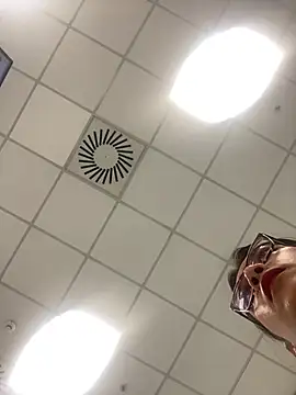 Snapshot of mariy_ chatting on 03-28-26, 06:51 mariy online show from 03-28-26, 06:51