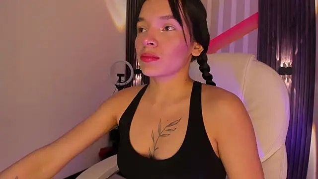  shantal smith online show from 06-03-26, 01:08