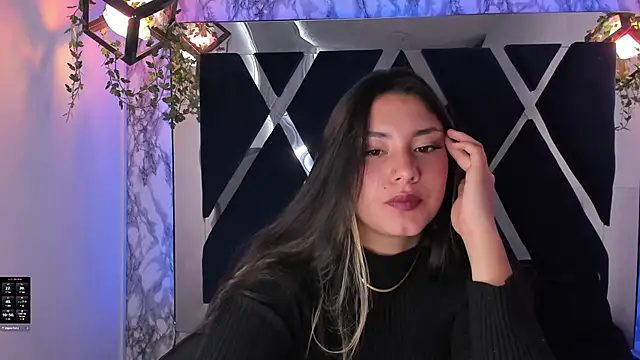 Lia 14  online show from 01-04-25, 02:46