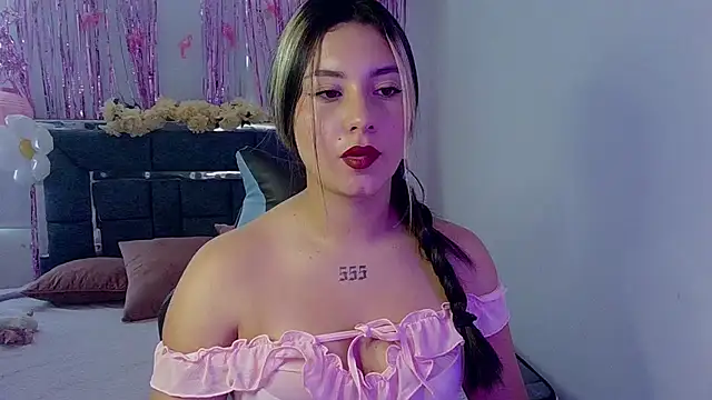 Lia 14  online show from 10-01-25, 01:17