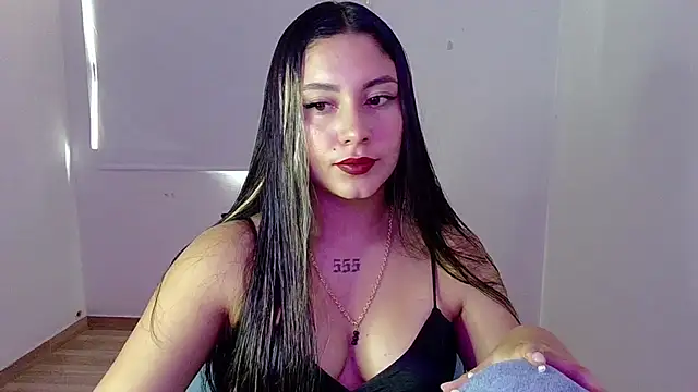 Lia 14  online show from 01-15-26, 06:44