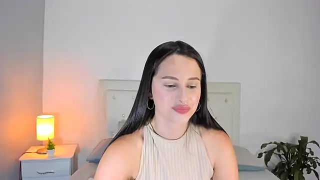 MELISSA ALVAREZ online show from 11-08-25, 09:20