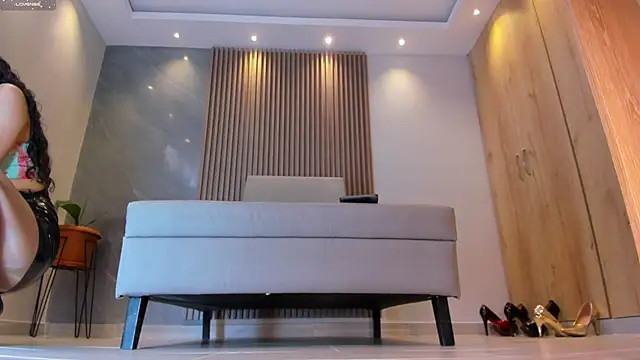 Katherinlevinee1 online show from 01-11-25, 07:16